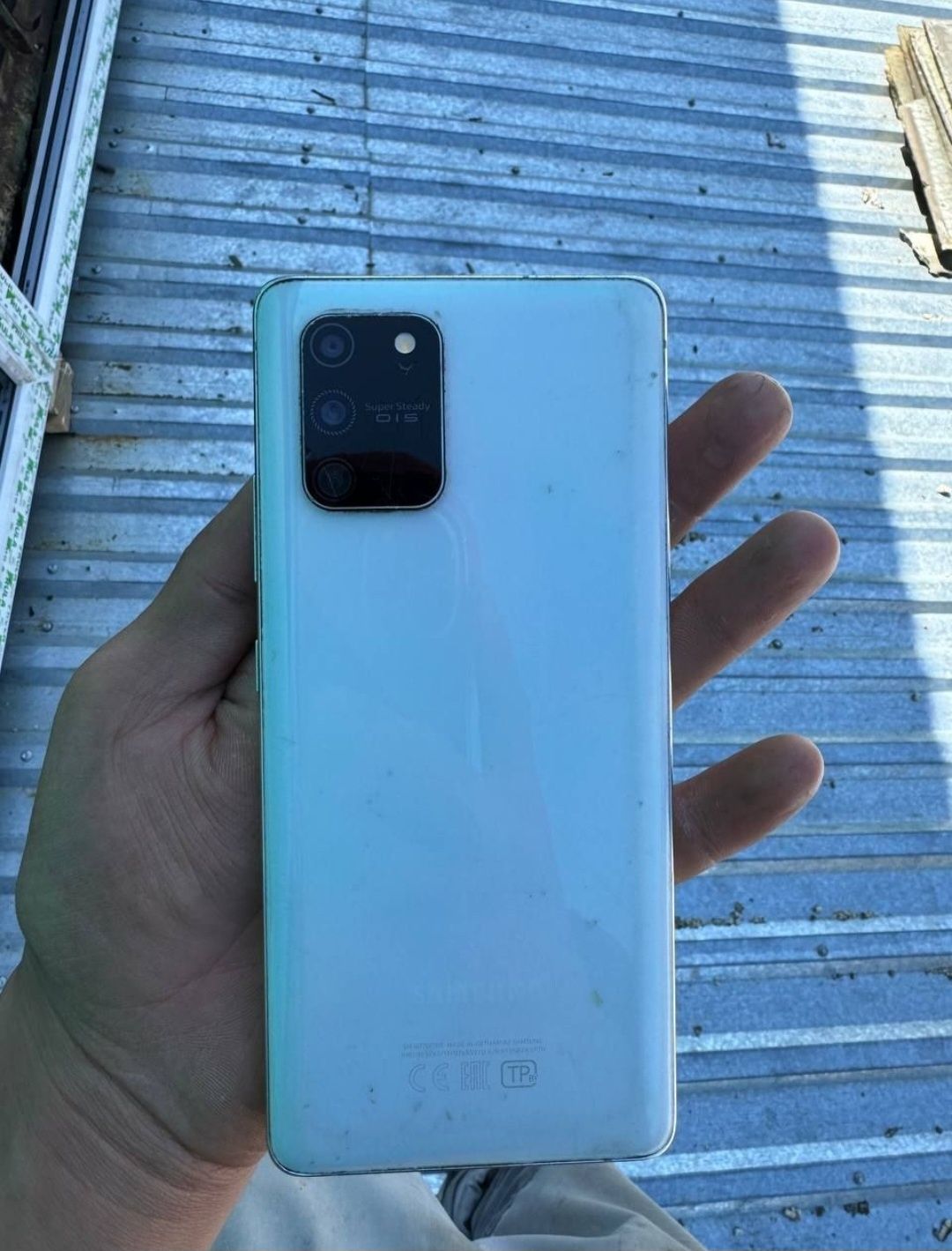 Продаю samsung s10 lite