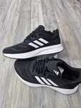 Новые кроссовки Adidas