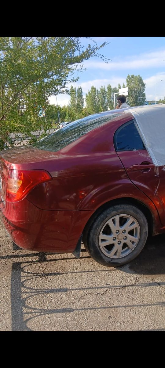FAW DELUXE в аварийном состояний