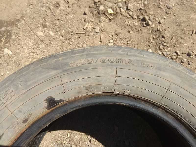 ОДНА шина 225/60 R15 - "Dunlop SP Sport 2000 E" (Германия), летняя.