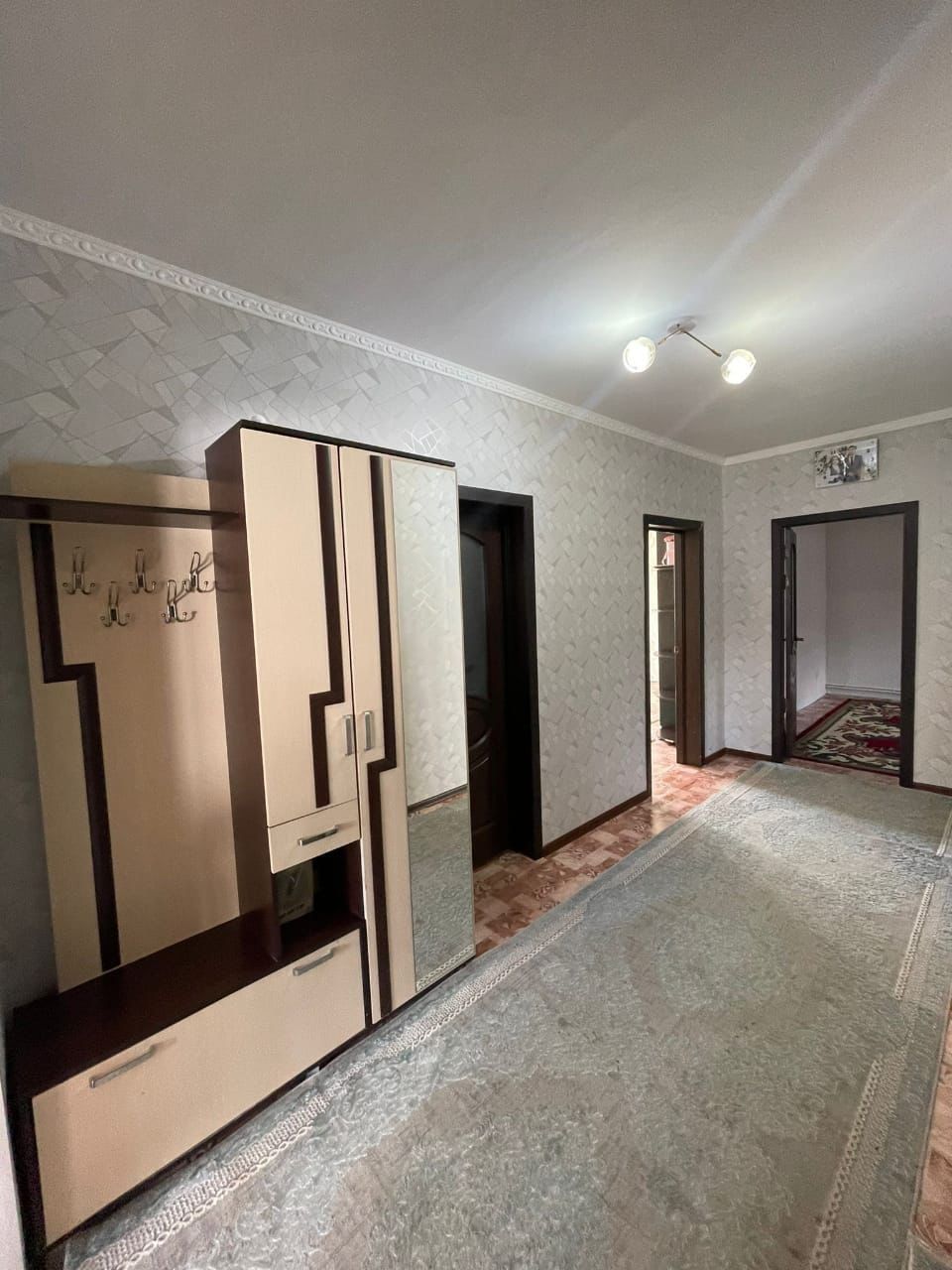 Продам дом в отличном расположением