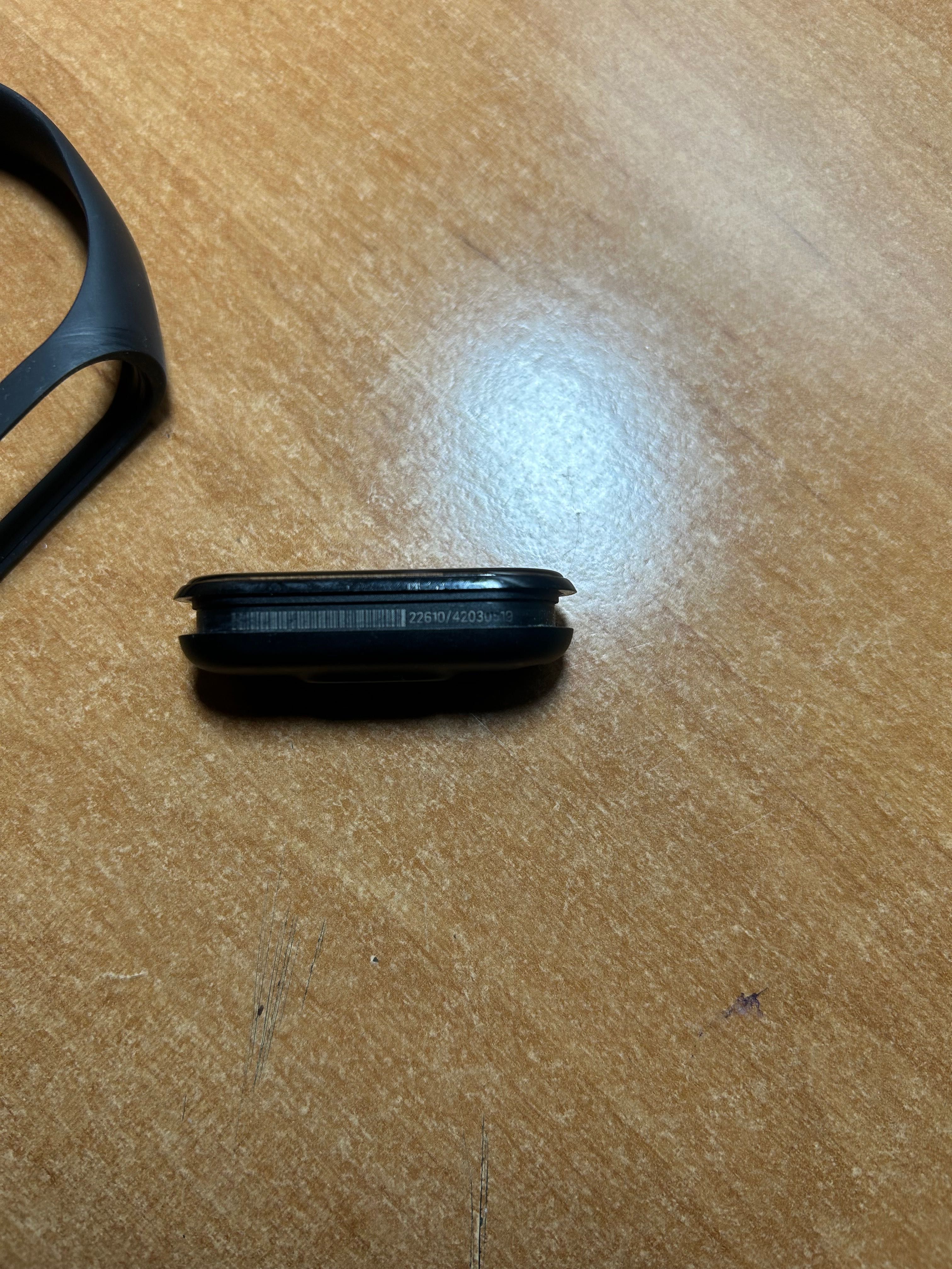 Xiaomi mi band какой-то