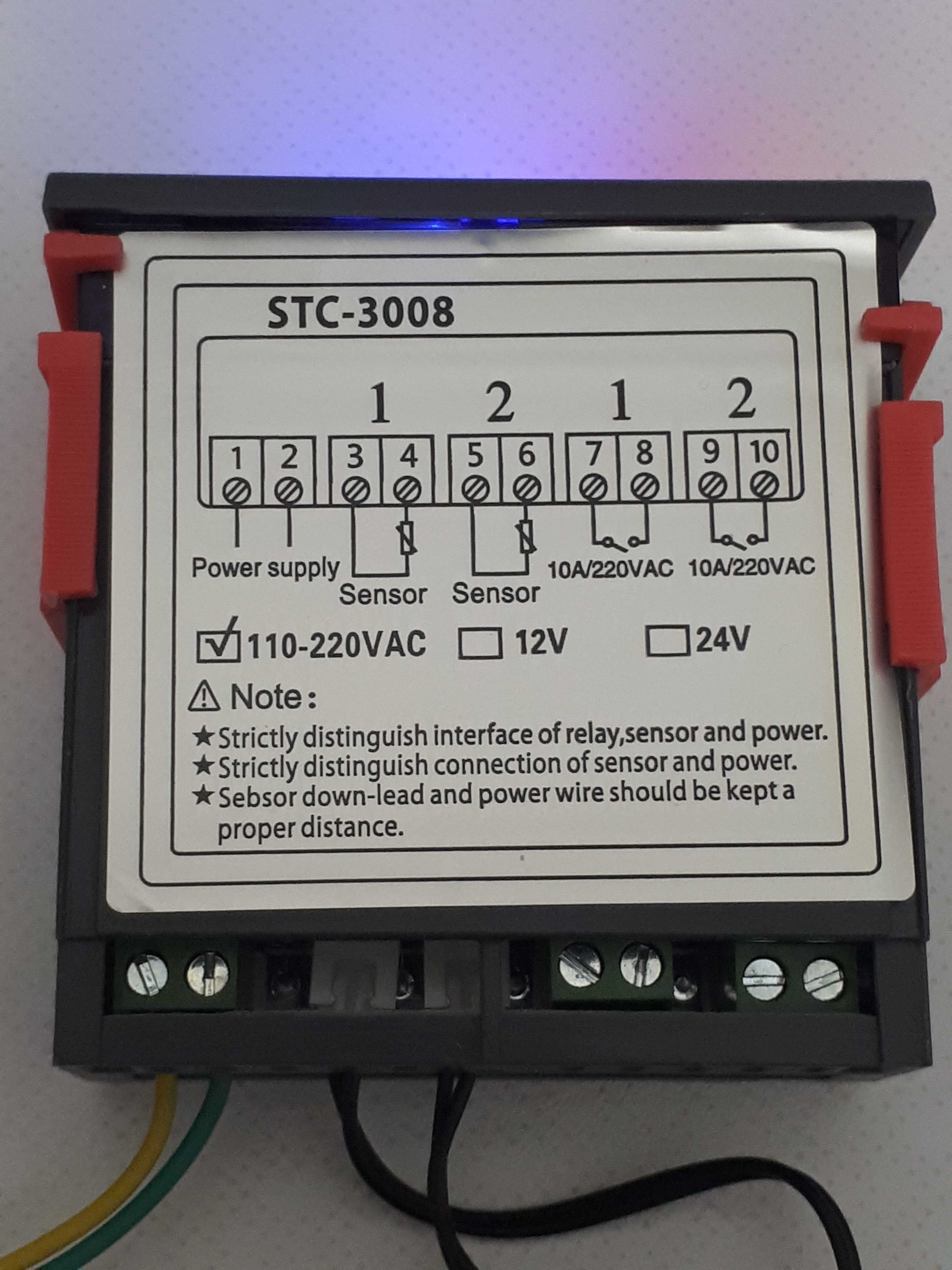 Терморегулятор STC-3008. Термостат для коптильня инкубатор брудер и тд