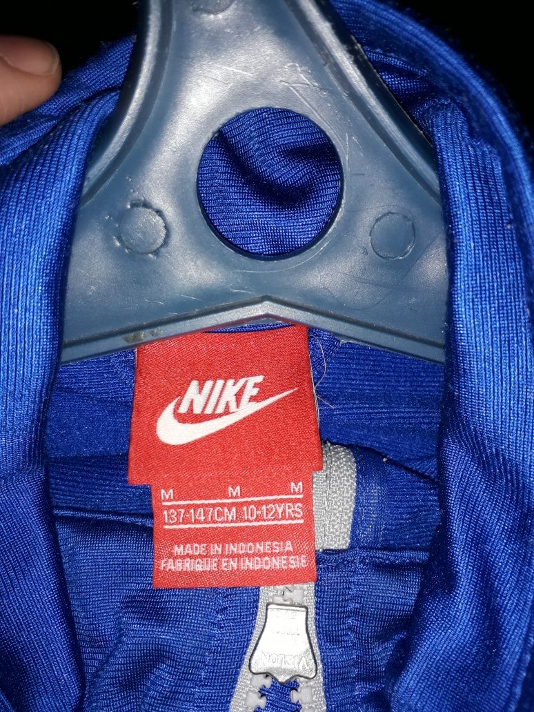 Фирменная олимпийка Nike на мальчика 10-11лет