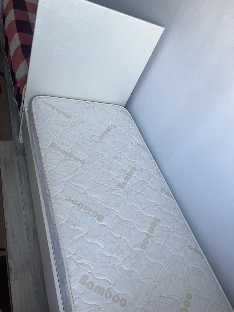 Продаются кровати