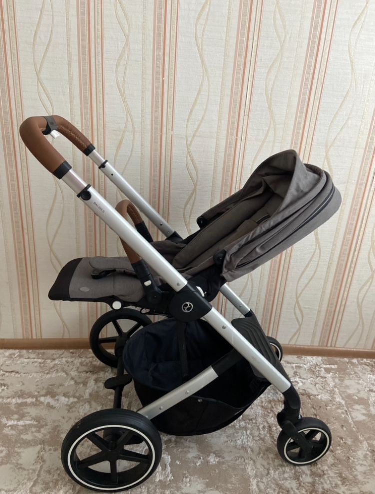 Коляска брендовый Cybex