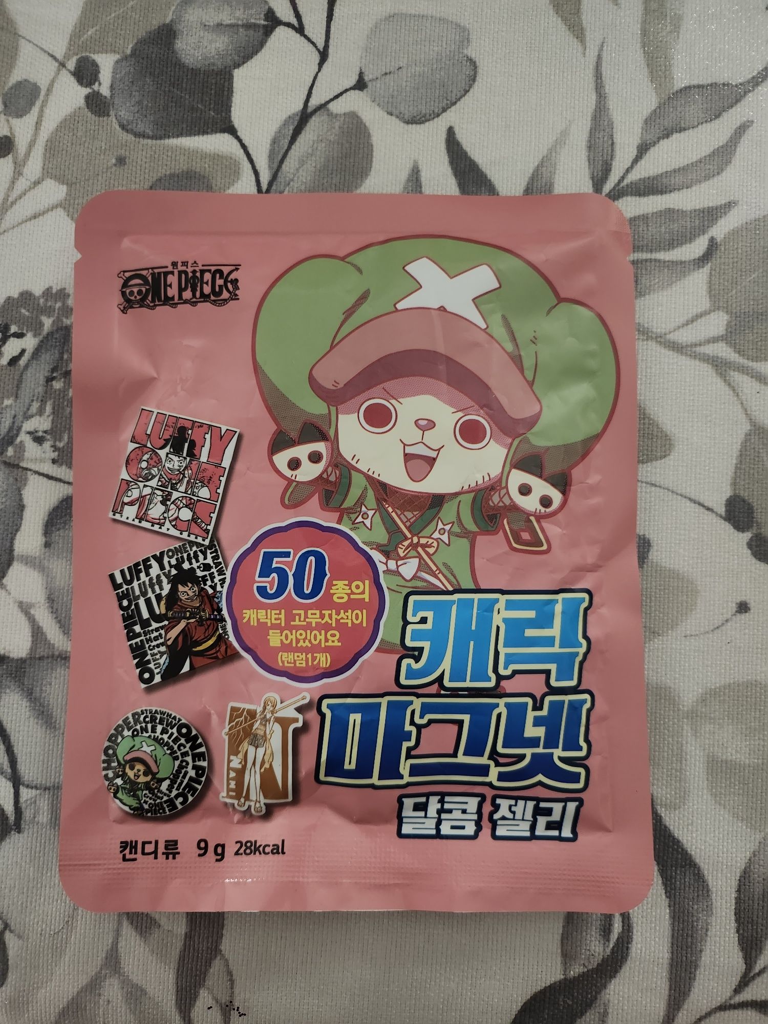 One piece коллекционный лимитированный стикер из Кореи