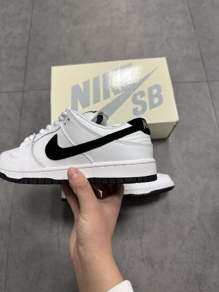 Nike SB Dunk low White