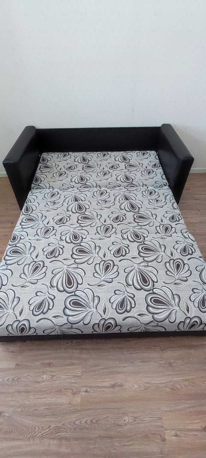 Диван. Продам. SV