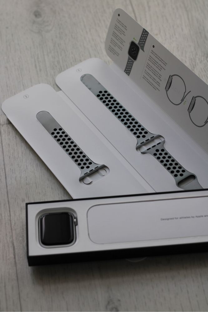 Apple watch SE nike