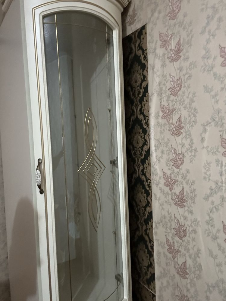 Продам Сервант Для Гостиной.