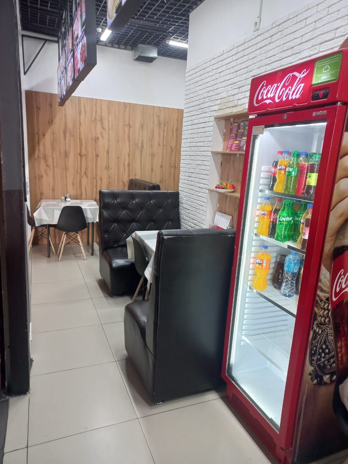 Кафе сдаю в аренду