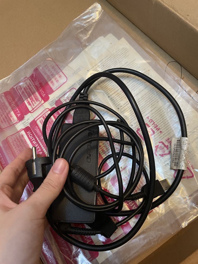 Продам ноутбук Lenovo