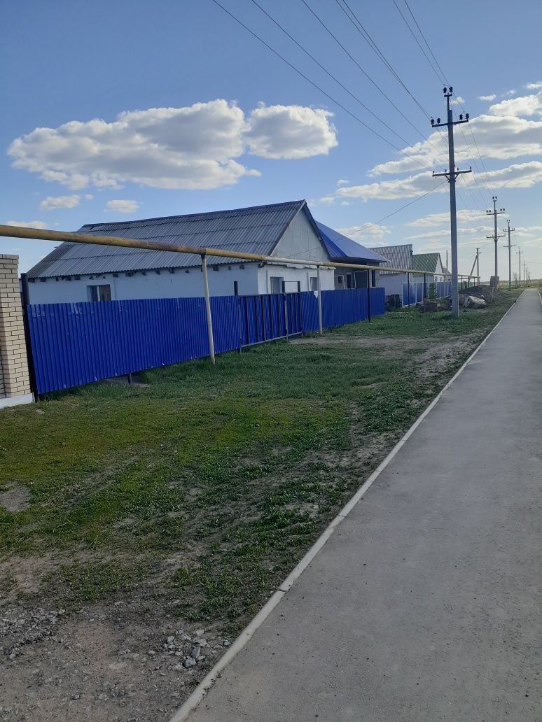Продам дом акселен 128 можно  обмен на уральск