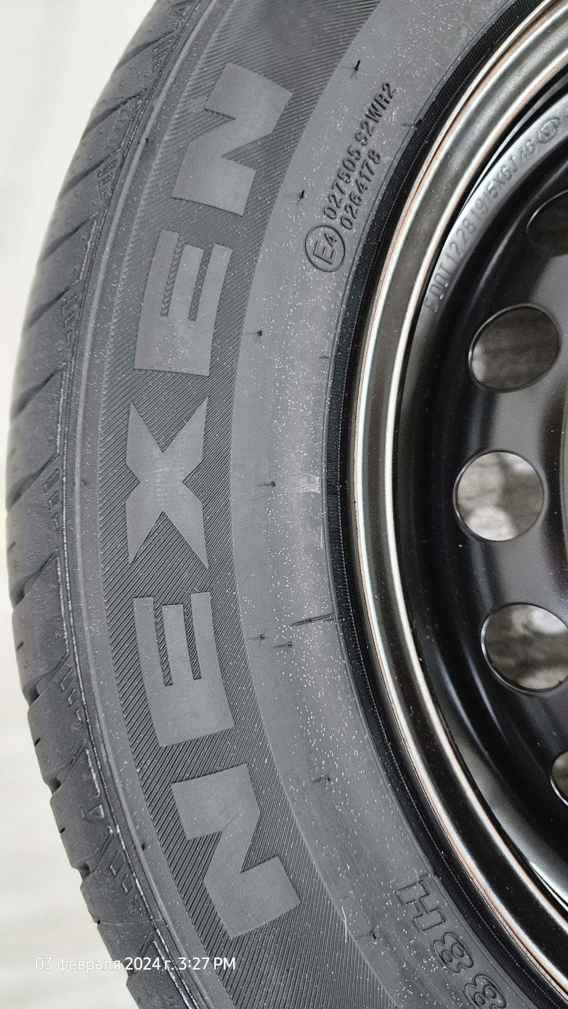 Колесо (1 штука) в сборе диск с шиной NEXEN 185/65 новая R15