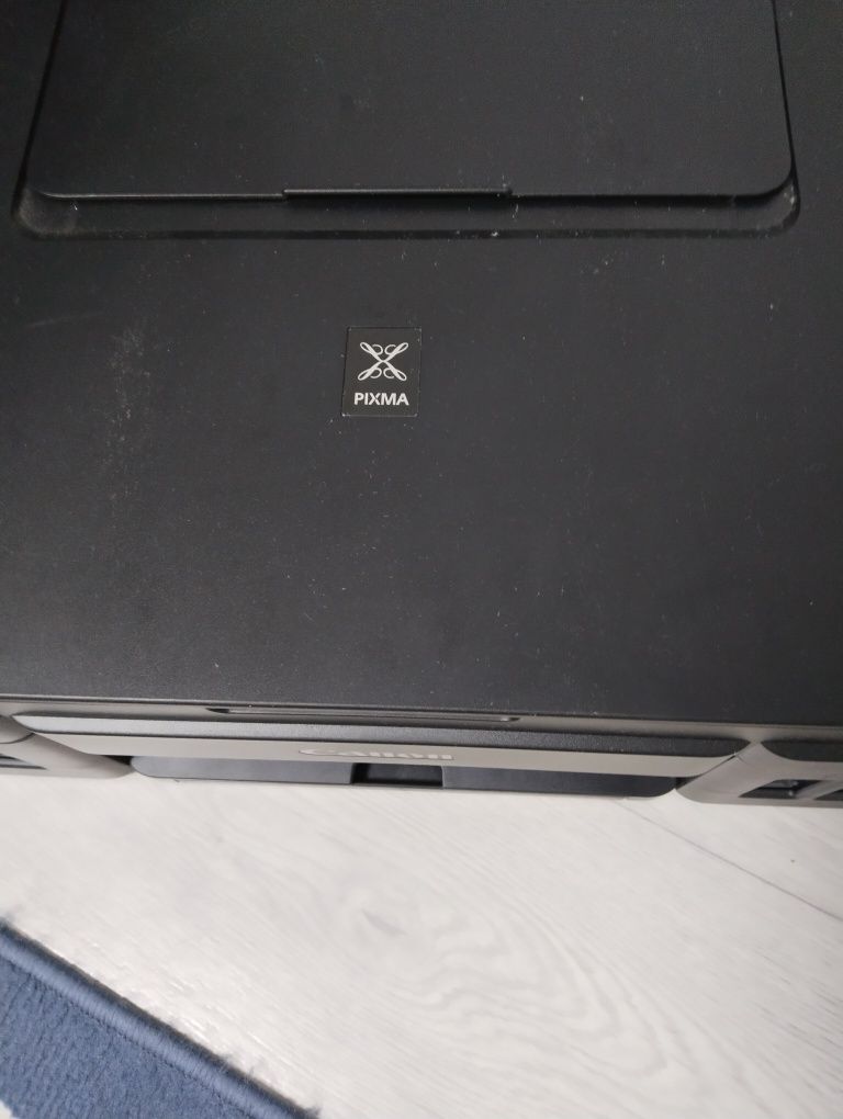 Продам принтер Canon