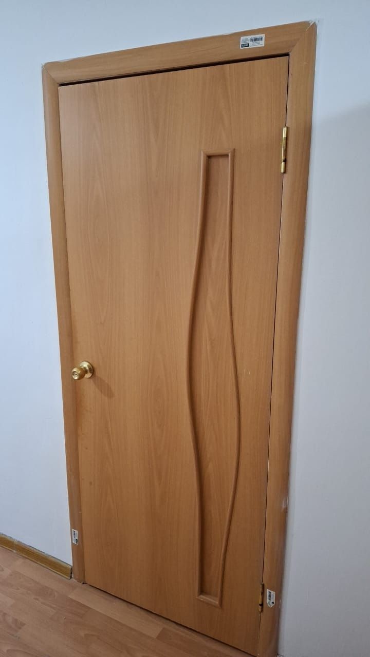 Продается двери в хорошем состоянии, продается сразу вместе.