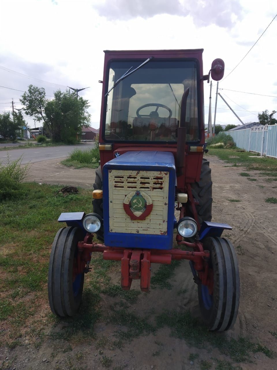 Продам Трактор Т25