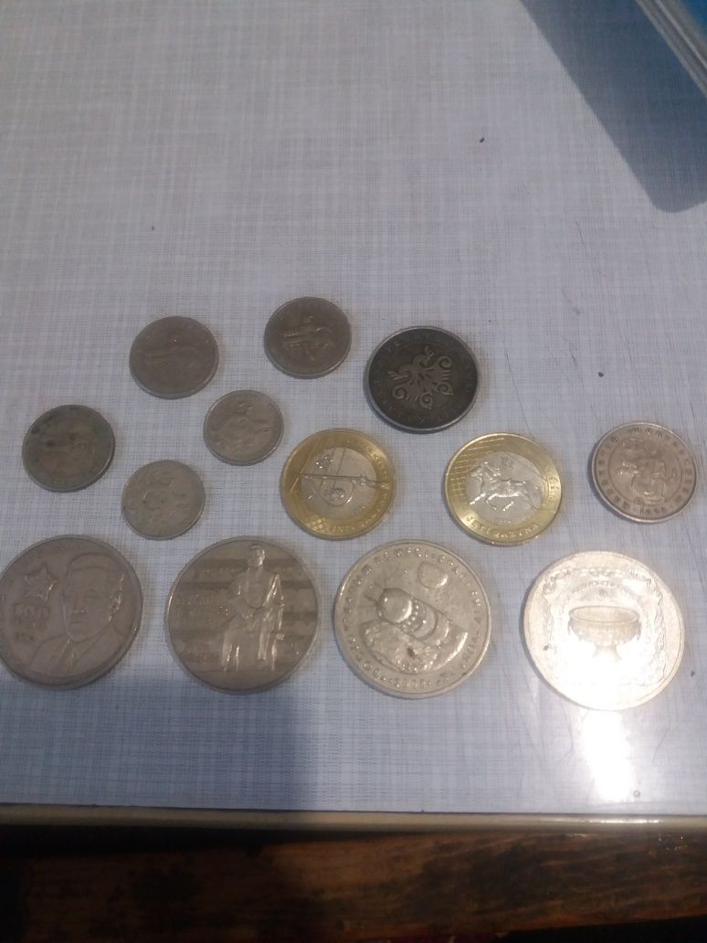 Продам манеты Казахстана ранних годов.