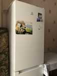 Холодильник Indesit в идеальном состоянии