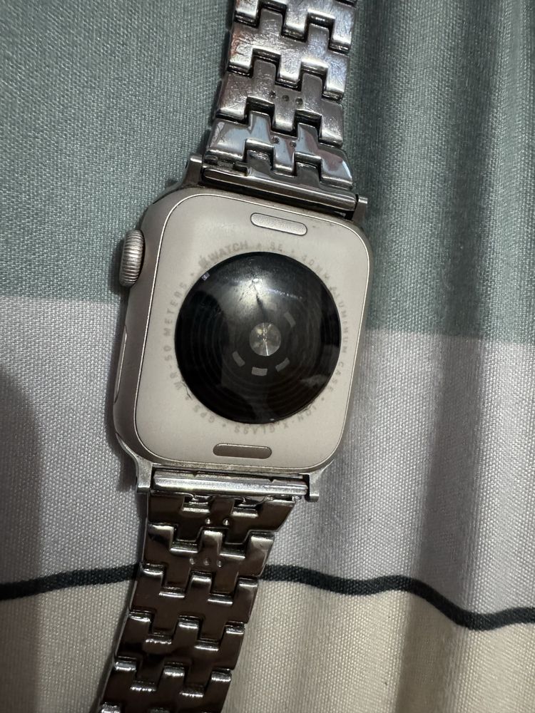 Apple watch se2
