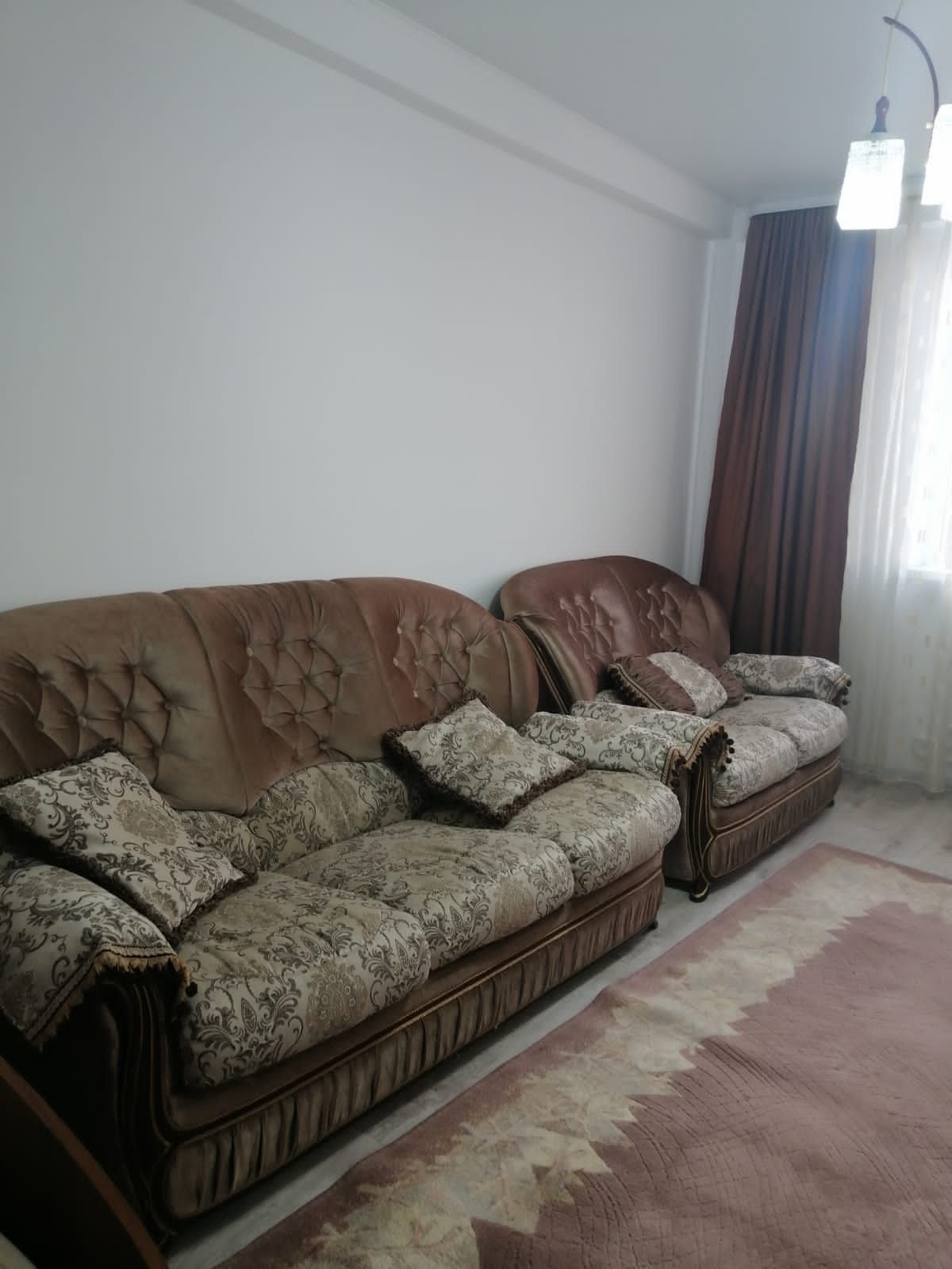 Продам 1 комнатную квартиру 42 кв. Метра,  2 этаж новый дом