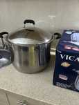 Кастрюля для варки мяса VICALINA, 27л