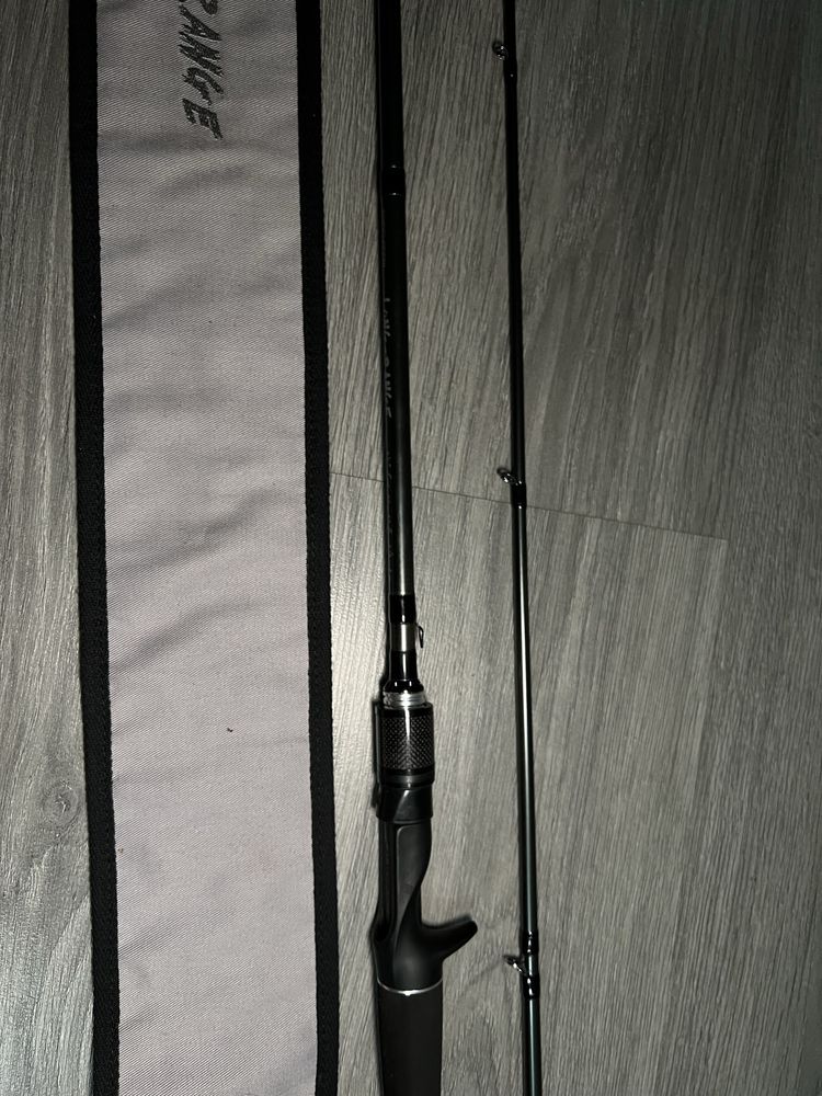 Кастинговый спиннинг Rainshadow long range