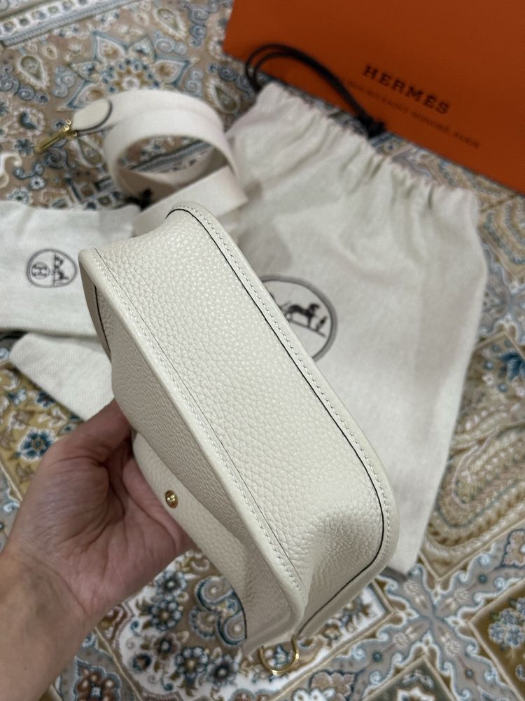 Hermes Mini Evelyne 16