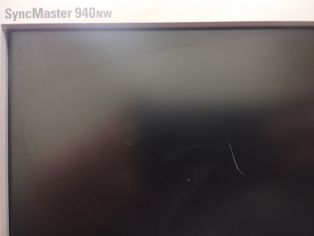 Монитор Samsung Sync Master 940NW