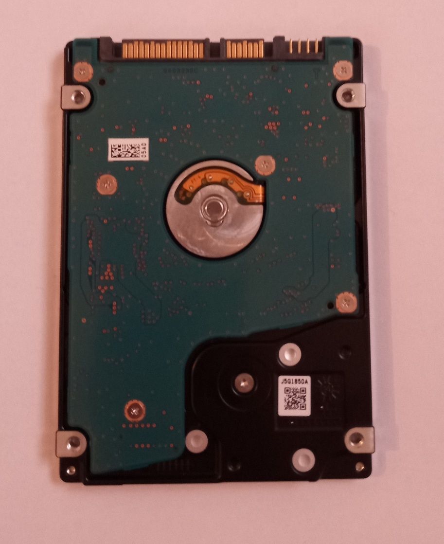 Жёсткий диск Toshiba