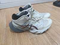 Волейболные кроссовки ASICS metarice