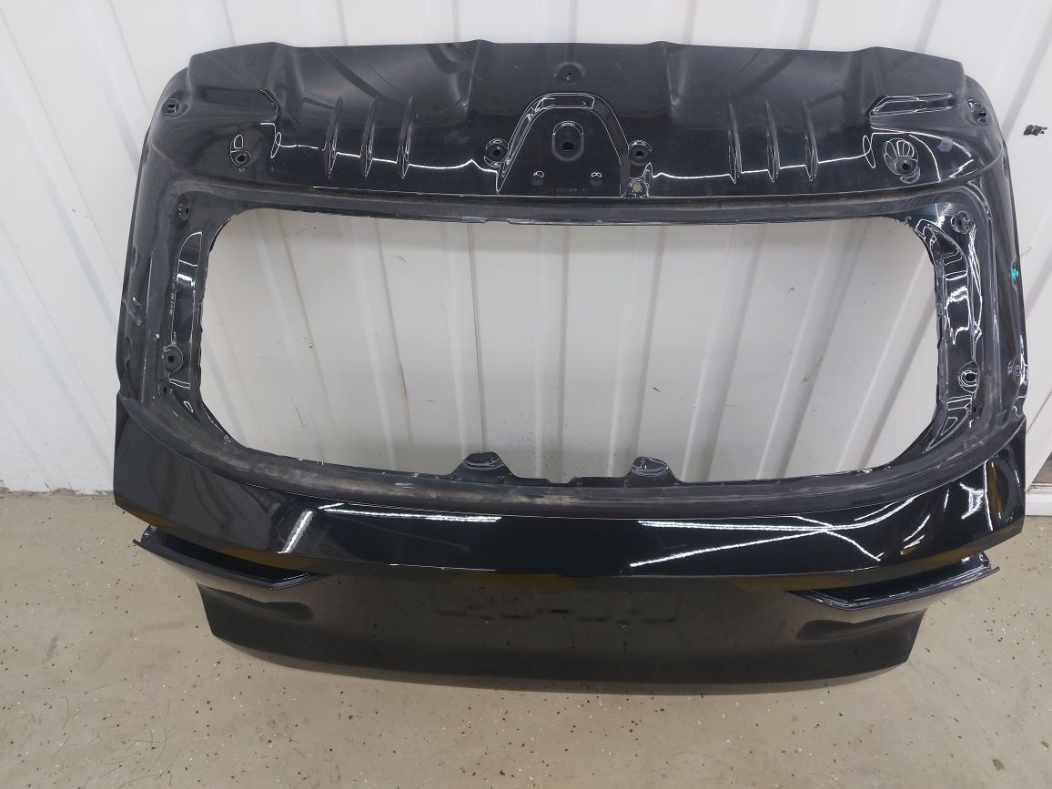 Продам дверь багажника Kaiyi X7