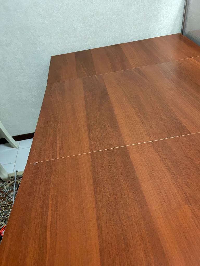 Продам стол книжка 3 метра