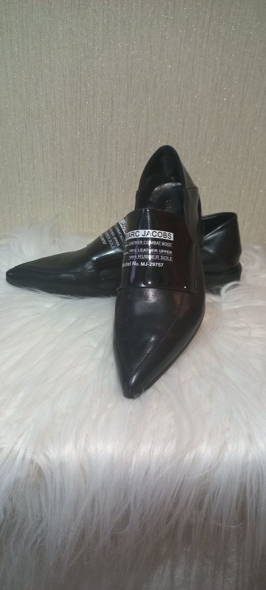 Женские осенние туфли