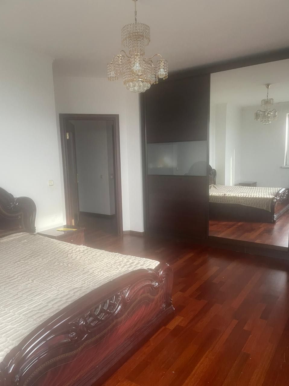 Продам 3-х комнатную квартиру в ЖК Мерей-Интерконти, район Байконыр.