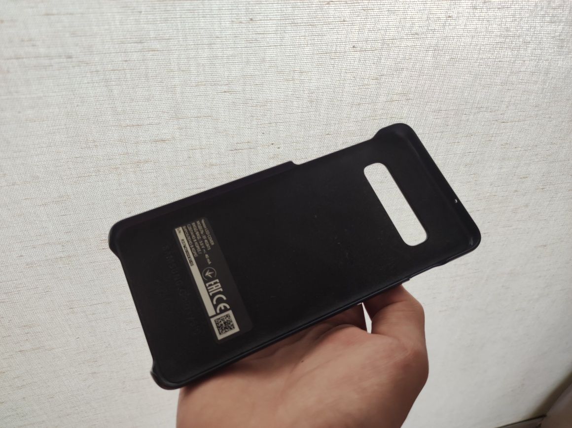 Чехлы для s10!!!