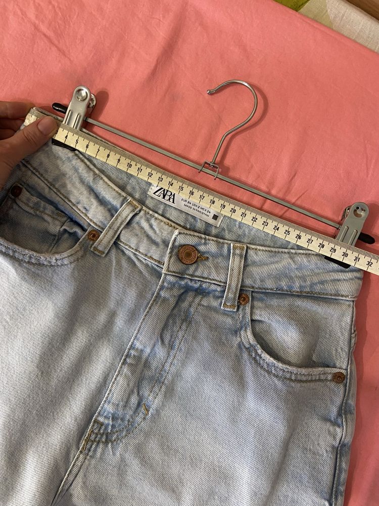 Джинсы Zara отличное состояние