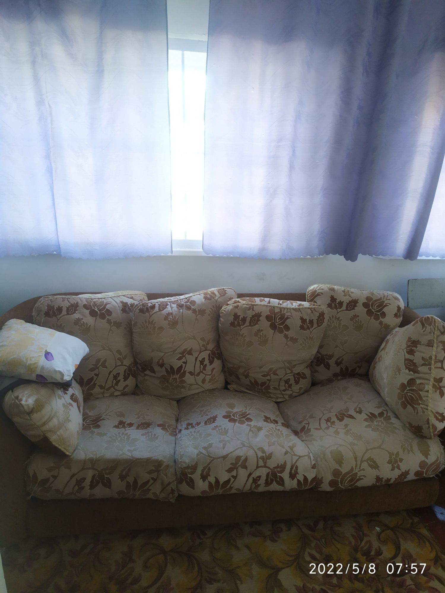 Продам классную дачу в которой можно жить весь сезон.