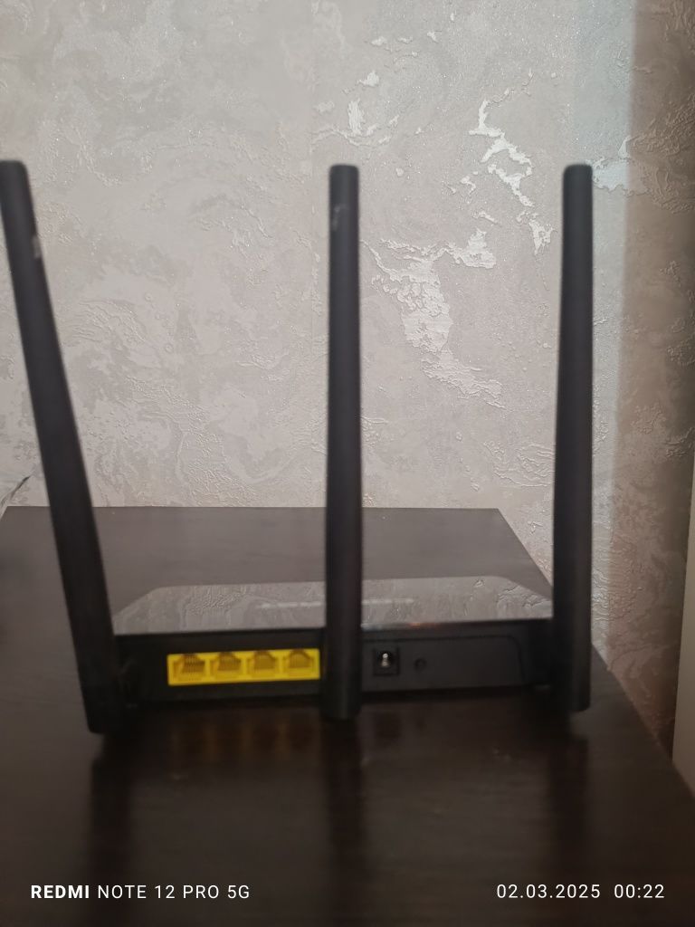 Tp link. Ont .komfast все по 5000тг есть доставка