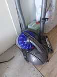 Продам пылесос Дайсон, Dyson на запчасти.