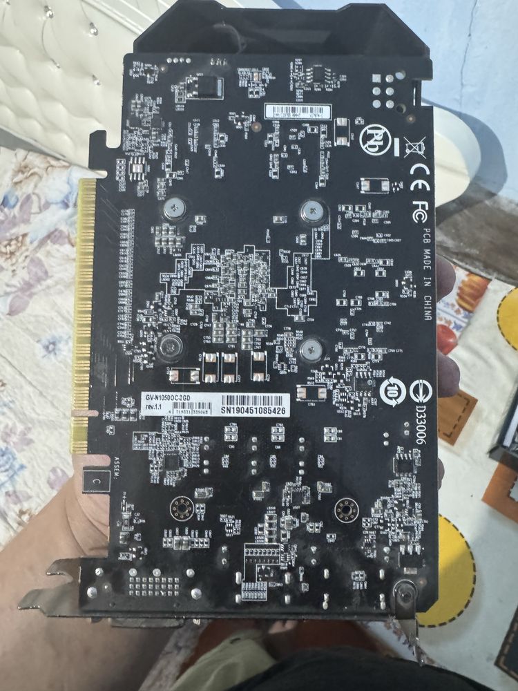 Видеокарта 1050 2g