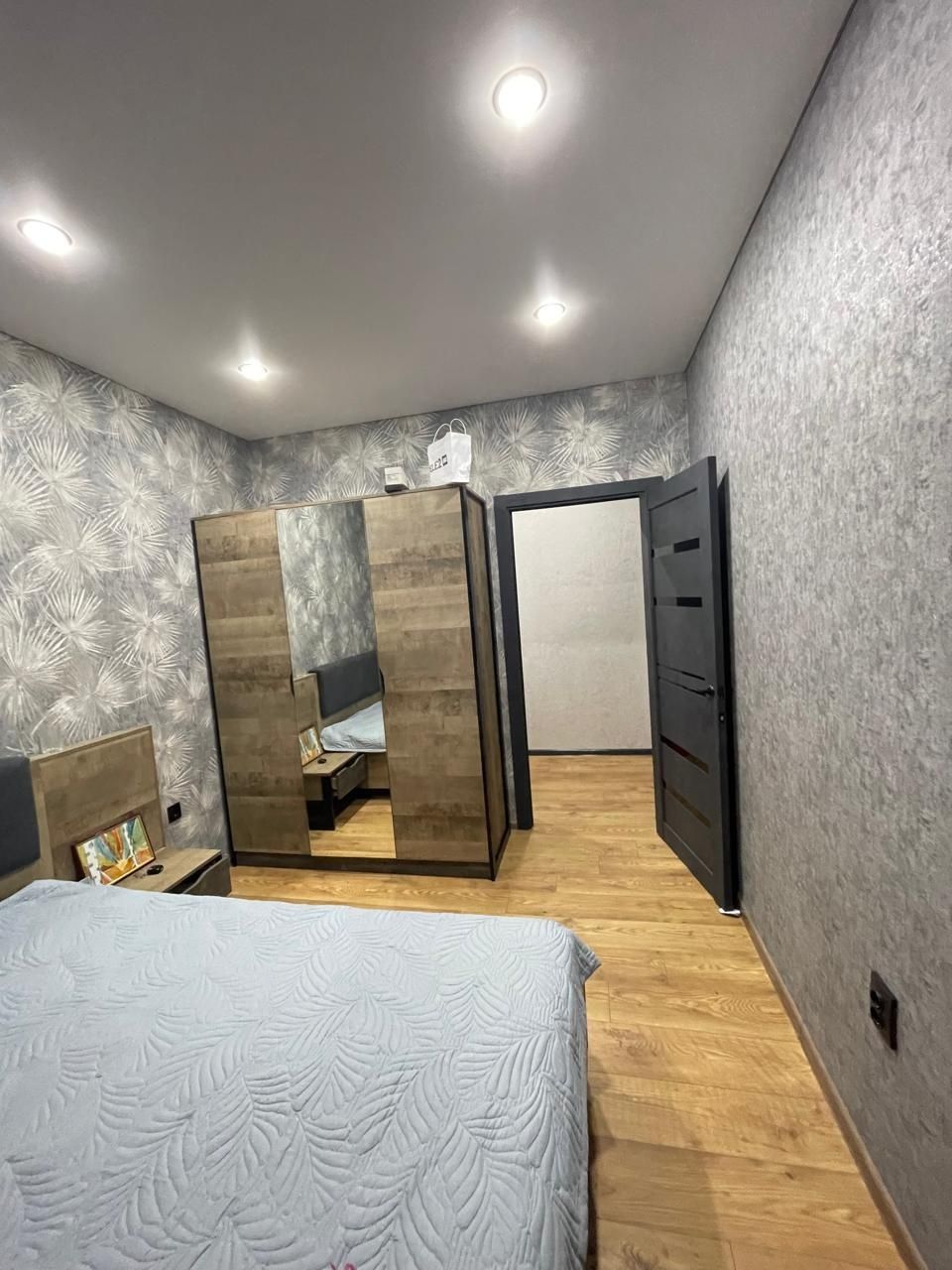 Продам 3 комн новостройку 71 кв  с евроремонтом