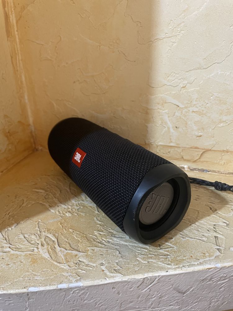 Портативная колонка JBL Flip 5