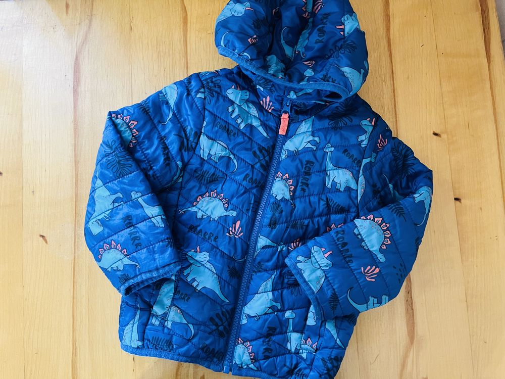 Продам детские вещи