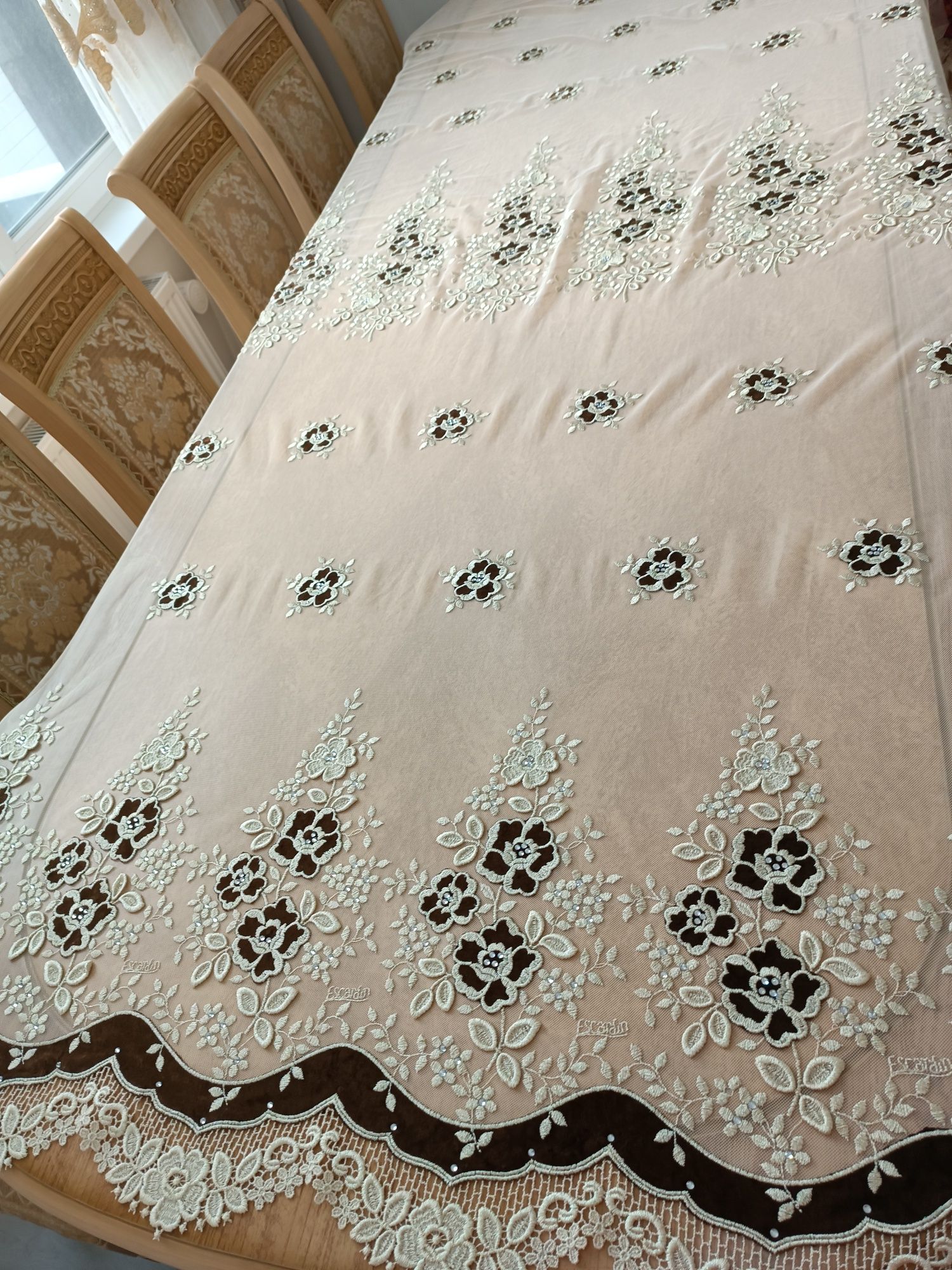Красивая тюль Escardin