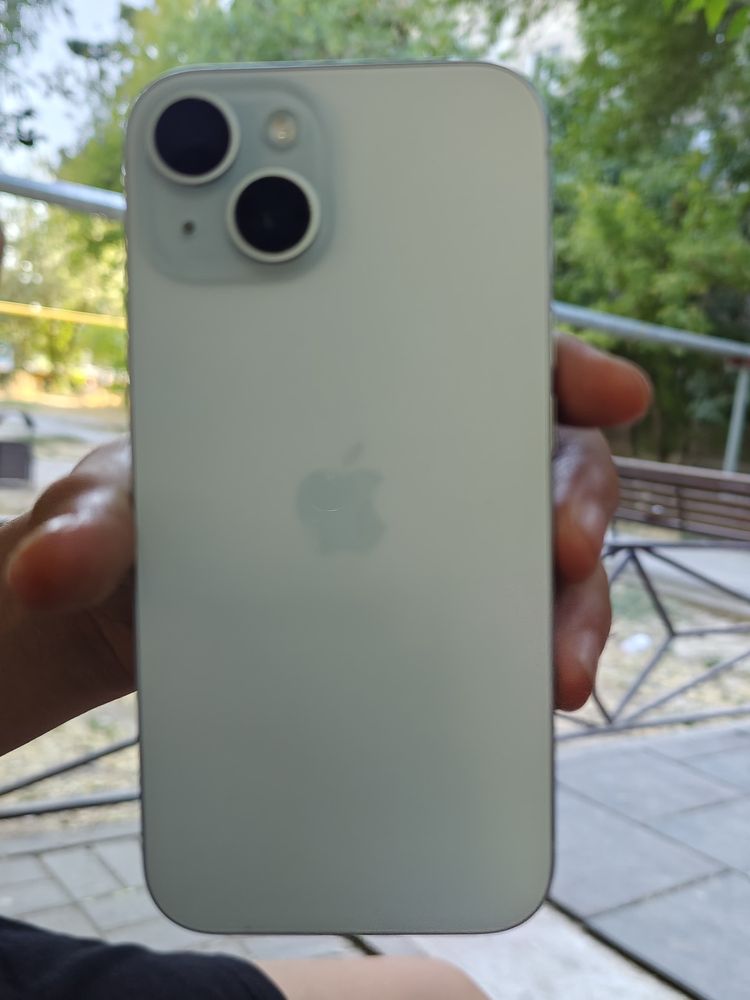IPhone 15 б/у атб:86 256 гб