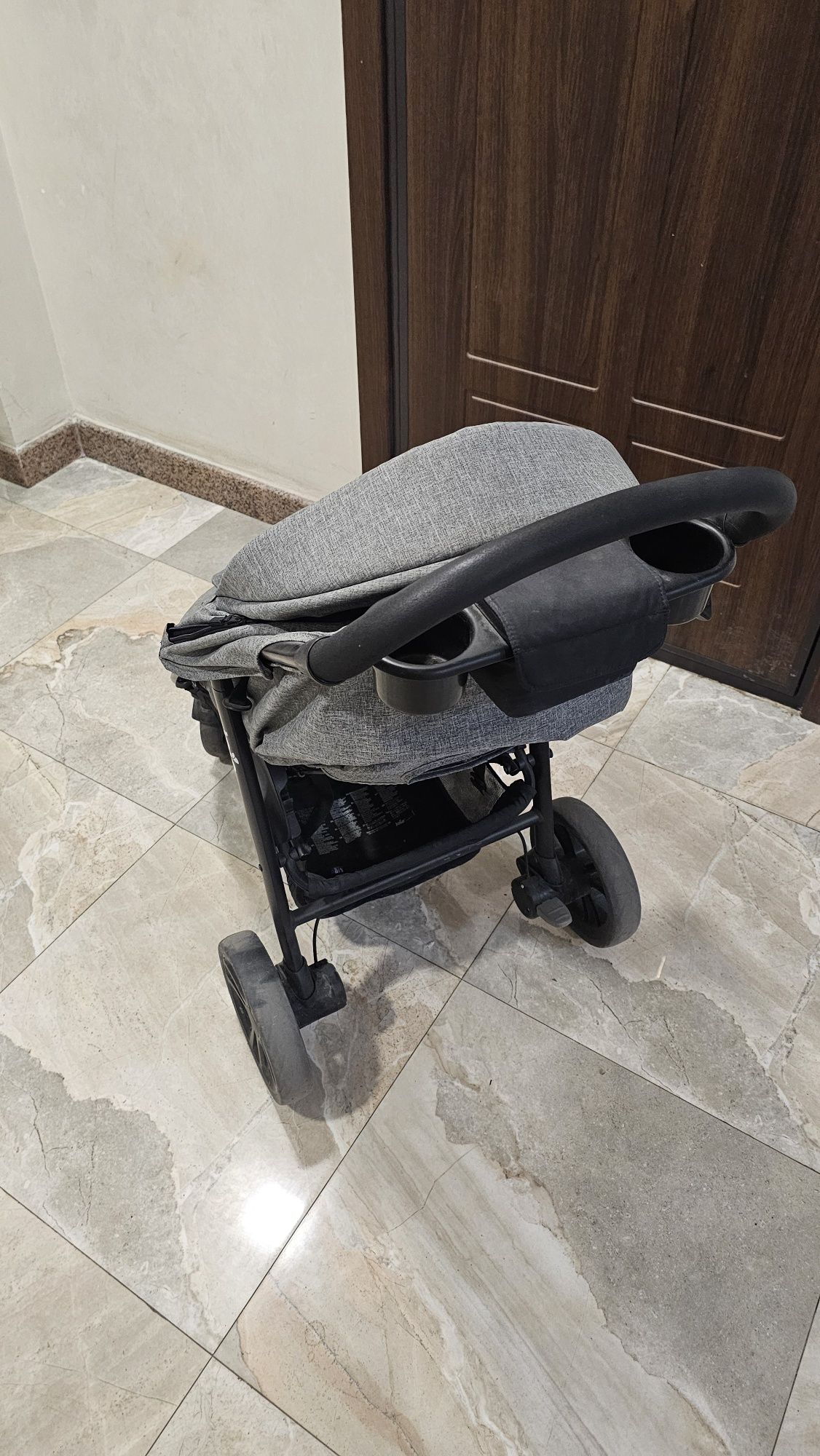 Прогулочная коляска Joie Litetrax 4