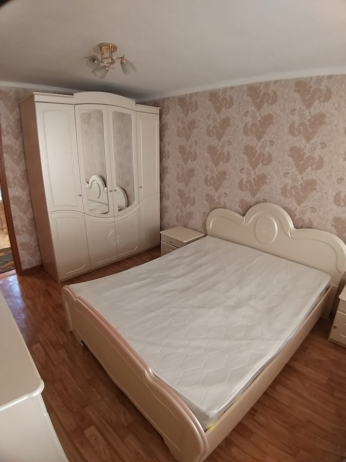 Спальный гаргитур