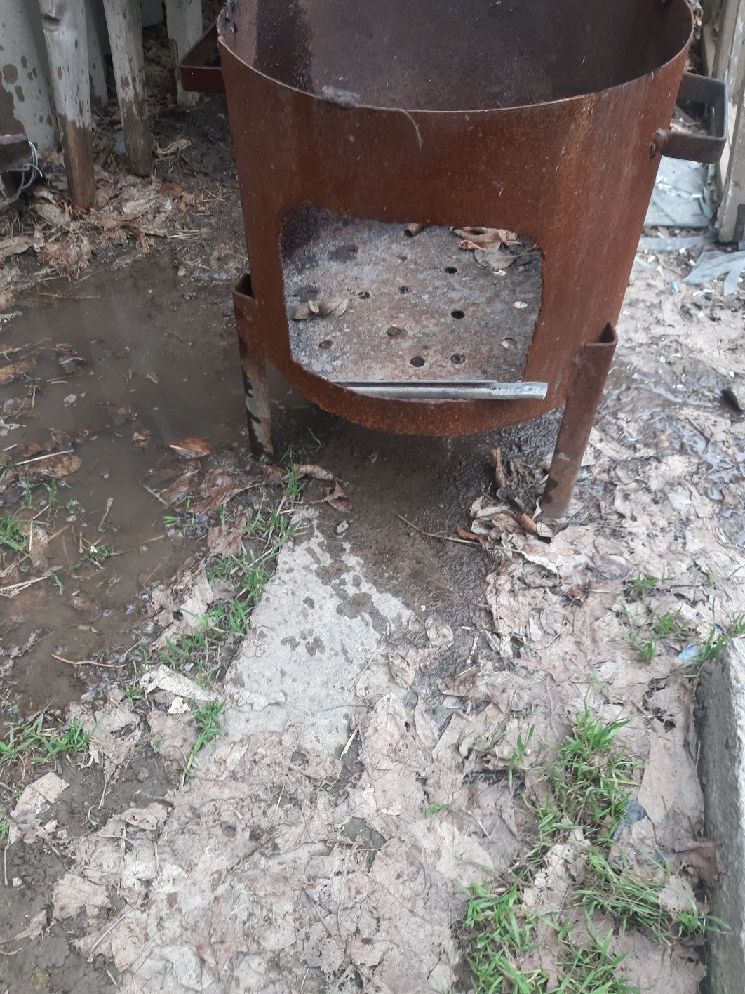 Продам казан очаг б/у